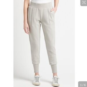 Varley Amberley Jogger Pants High Rise Pleated Pull On Tapered Light Gray small